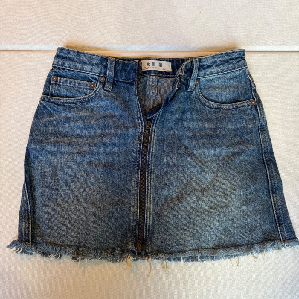 We The Free Denim Front Zip Skirt 25 Blue Good Raw Hem O-Ring Mini Skirt
